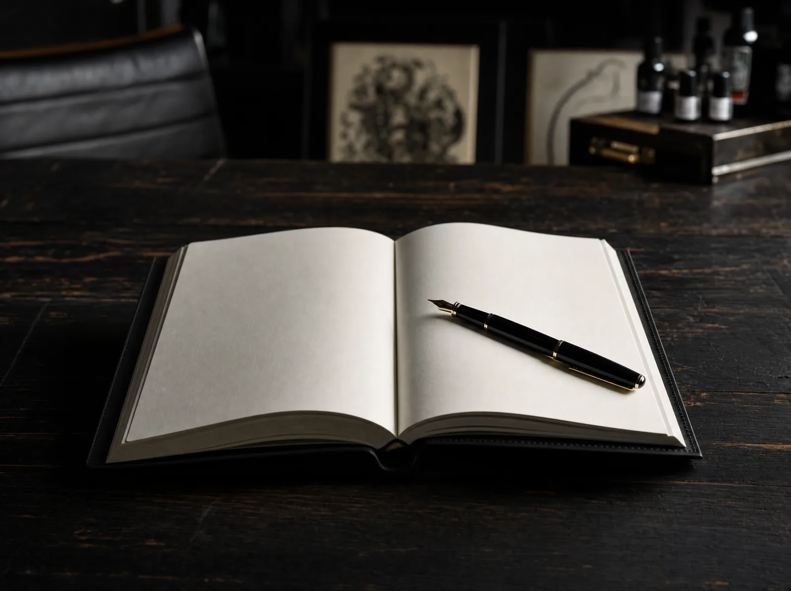 Aufgeschlagener Terminplaner mit Stift bei Vendetta Ink Ulm